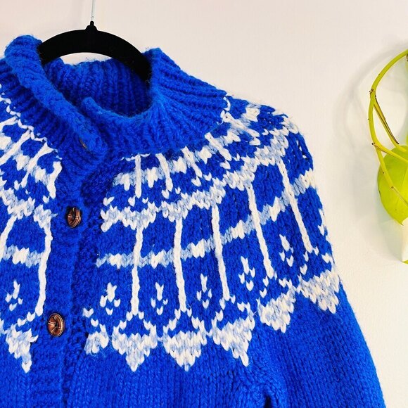 Blue Button Down Handmade Knit Collared Fisherman’s Sweater - XXS - Picture 8 of 9